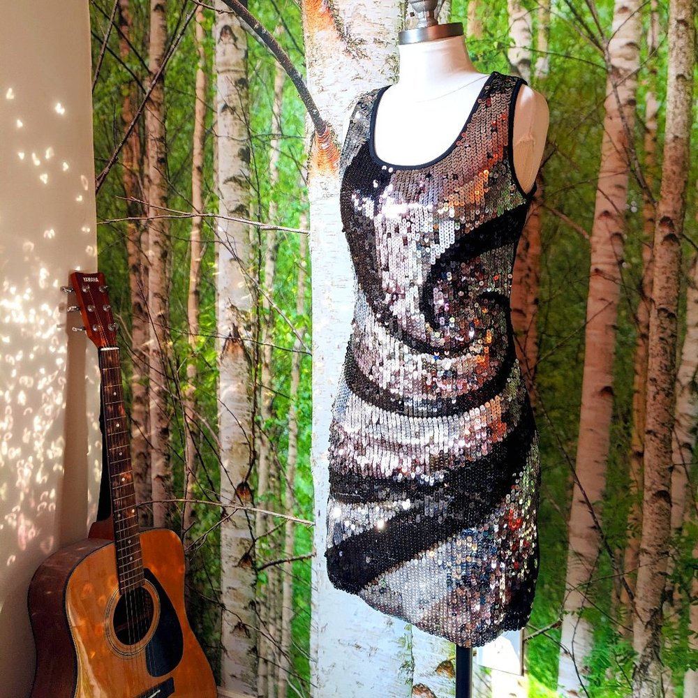 Forever 21 Black and Silver Sequin Mini Dress